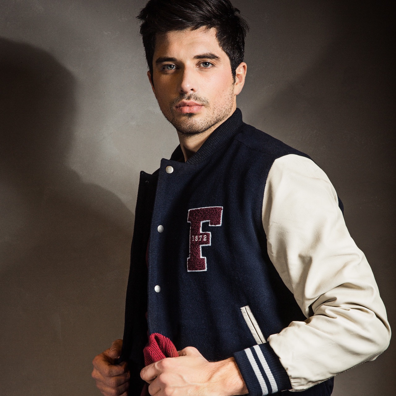 Tatildagi yalangoch fotosuratlarimiz